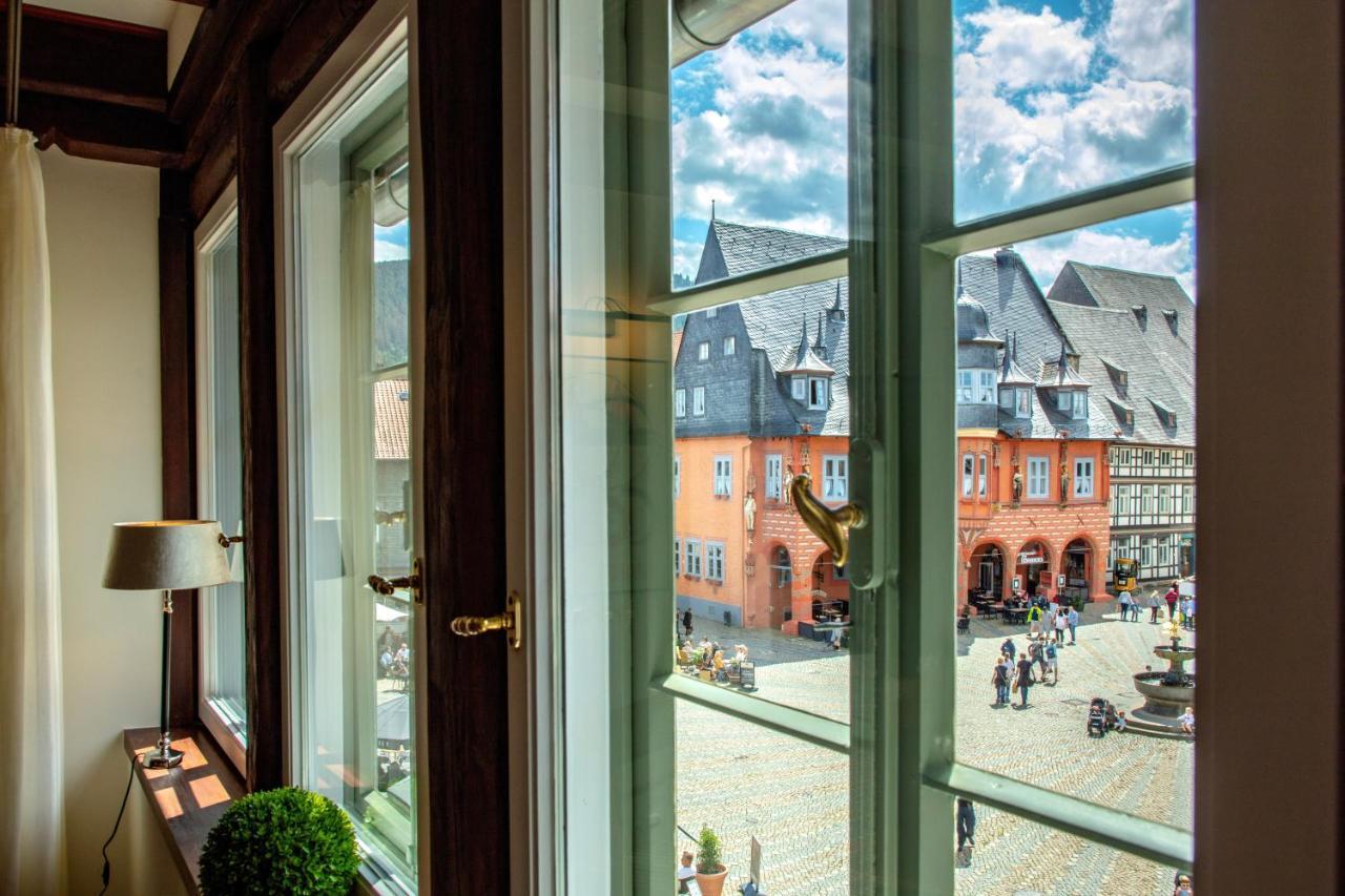 Haus Mittenmank Am Marktplatz Goslar Eksteriør billede