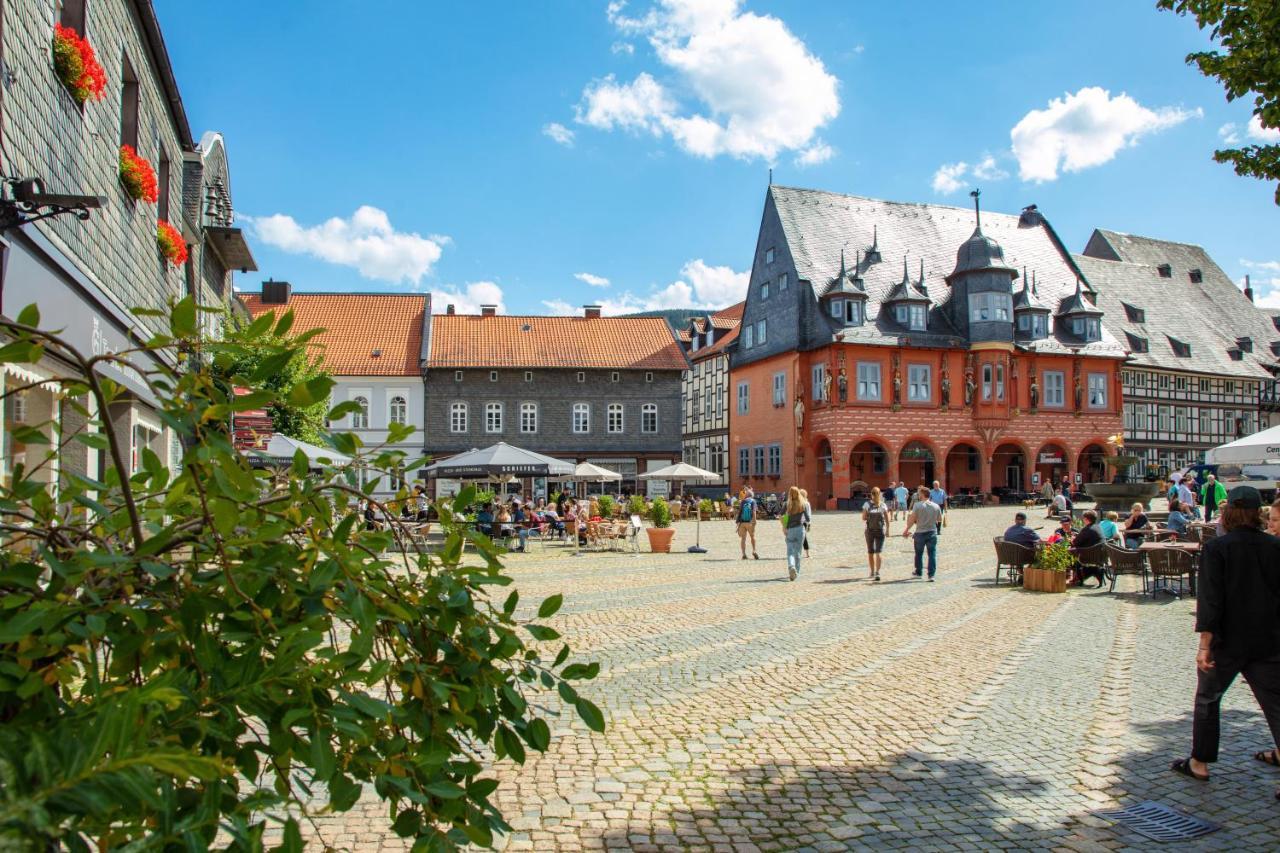 Haus Mittenmank Am Marktplatz Goslar Eksteriør billede